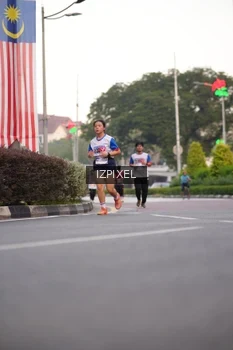 Runner Photo 4676861