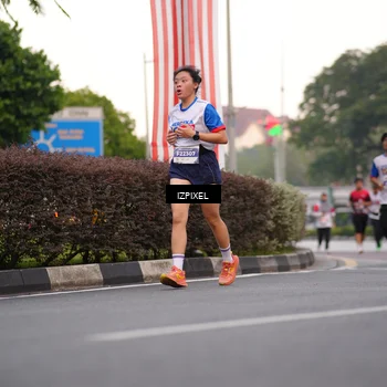 Runner Photo 4676909
