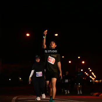 Runner Photo 4676993