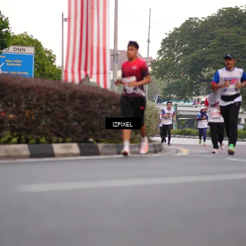 Runner Photo 4677153