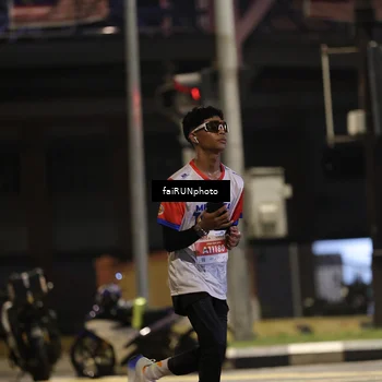 Runner Photo 4677179