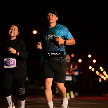 Runner Photo 4677214