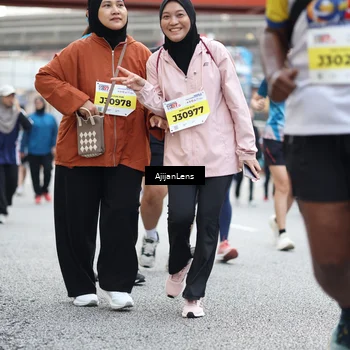 Runner Photo 4677377
