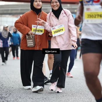 Runner Photo 4677393