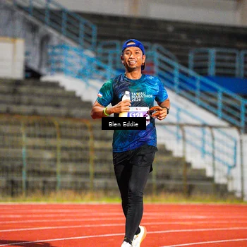 Runner Photo 4677400