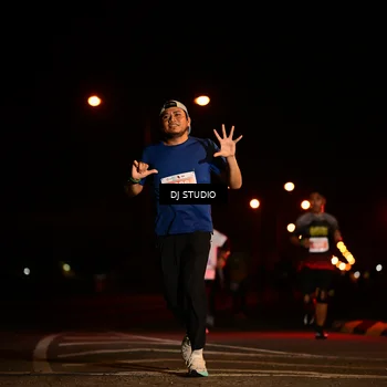 Runner Photo 4677419