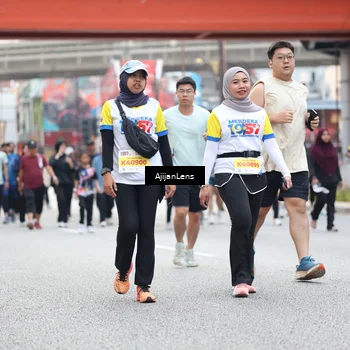 Runner Photo 4677477