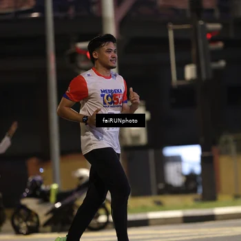 Runner Photo 4677516