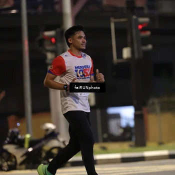 Runner Photo 4677579