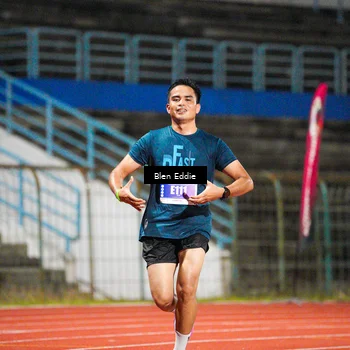 Runner Photo 4677615
