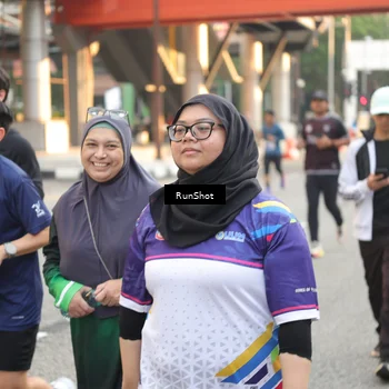 Runner Photo 4677636