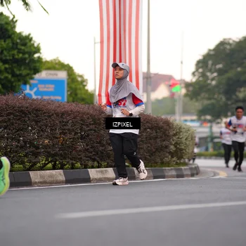Runner Photo 4677760