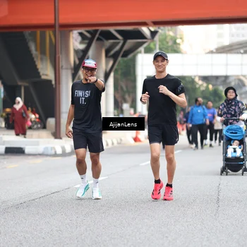 Runner Photo 4677809