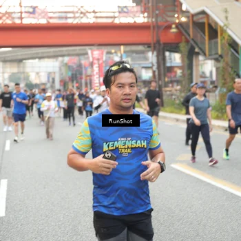 Runner Photo 4677872
