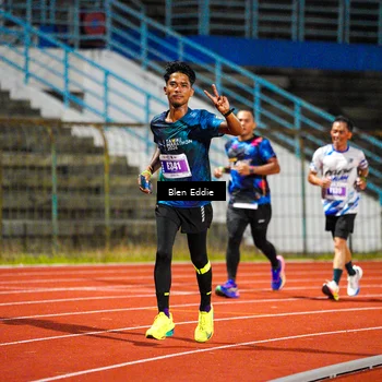 Runner Photo 4677956