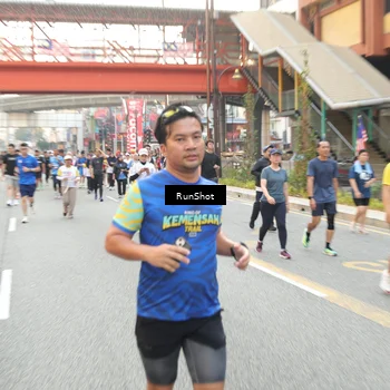 Runner Photo 4678035
