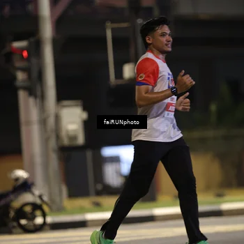Runner Photo 4678079