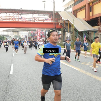 Runner Photo 4678210