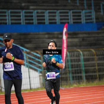 Runner Photo 4678211