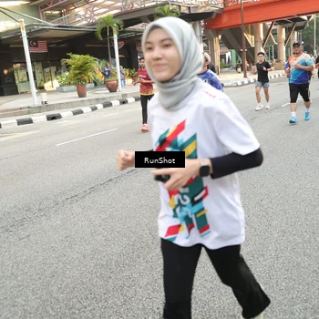 Runner Photo 4678755