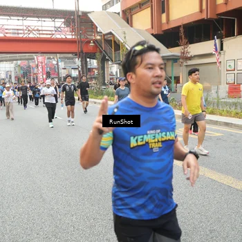 Runner Photo 4678875