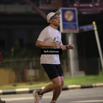 Runner Photo 4679406