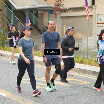 Runner Photo 4679554