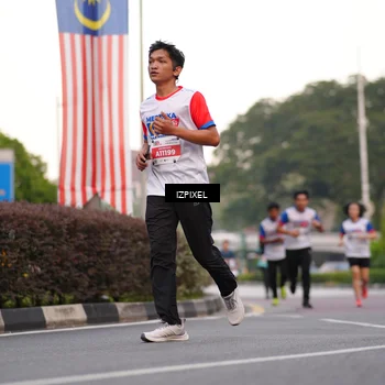 Runner Photo 4679559