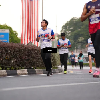 Runner Photo 4679905