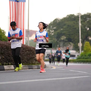 Runner Photo 4680025