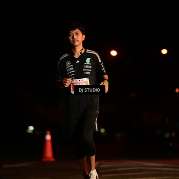 Runner Photo 4680027