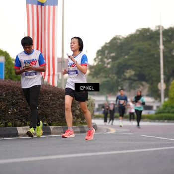 Runner Photo 4680028