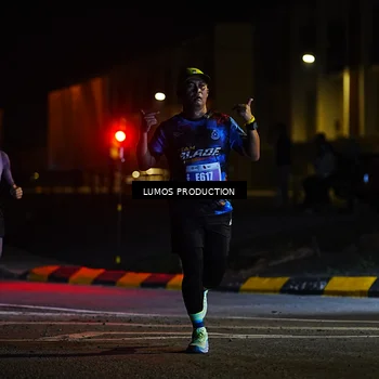 Runner Photo 4680043