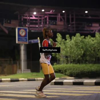Runner Photo 4680077