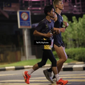 Runner Photo 4680103
