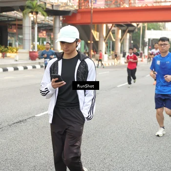 Runner Photo 4680237