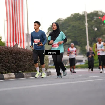 Runner Photo 4680362