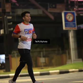 Runner Photo 4680371