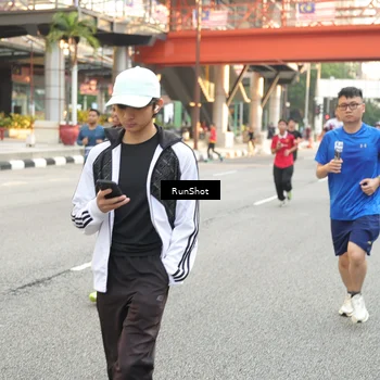 Runner Photo 4680394