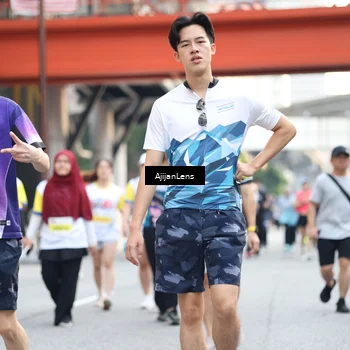 Runner Photo 4680425