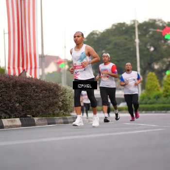 Runner Photo 4680521