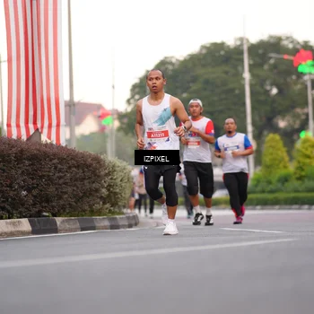 Runner Photo 4680526
