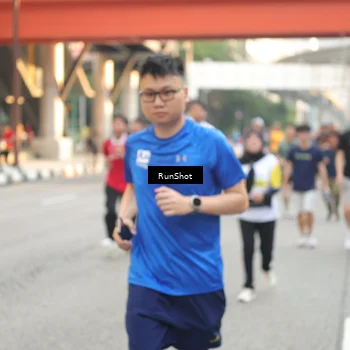 Runner Photo 4680611