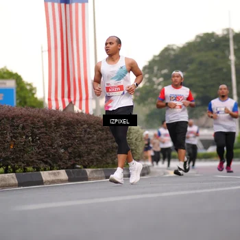 Runner Photo 4680617