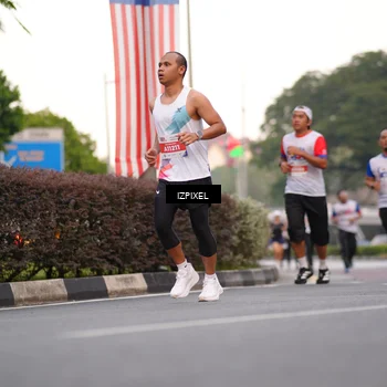 Runner Photo 4680619