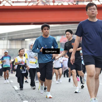 Runner Photo 4680895