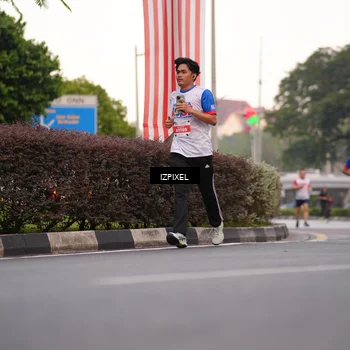 Runner Photo 4681061