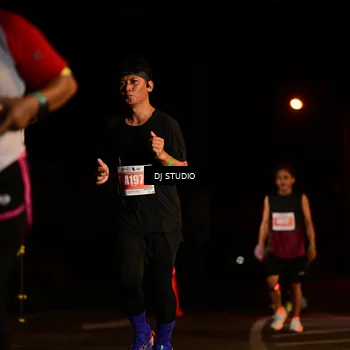 Runner Photo 4681095