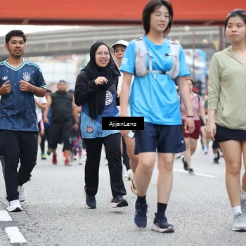 Runner Photo 4681117