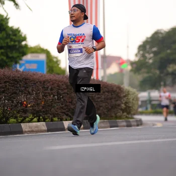 Runner Photo 4681312